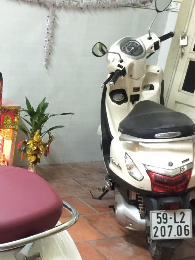Cần bán xe Yamaha Nozza Gande 2015 màu vàng