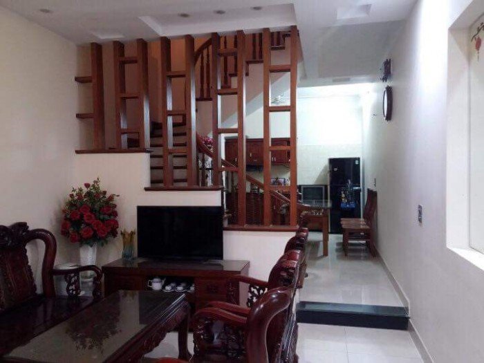 Bán nhà 42m kinh doanh mặt phố Chính Kinh, 4.4 Tỷ