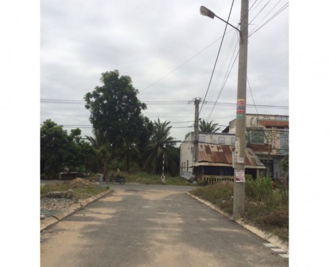 Bán đất đường 4 Lò Lu, P.Trường Thạnh, Q9 giá chỉ 1.4 tỷ/100m2.