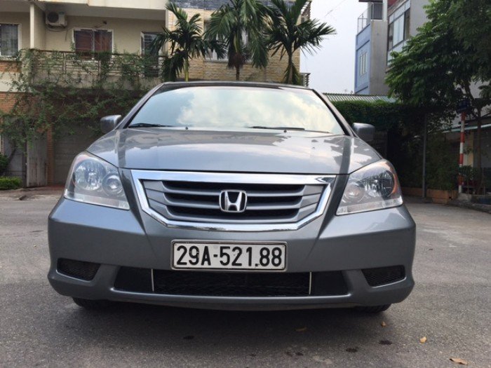 Bán Honda Odyssey EX-L màu ghi xám sản xuất năm 2008 đăng ký 2009, biển Hà Nội.