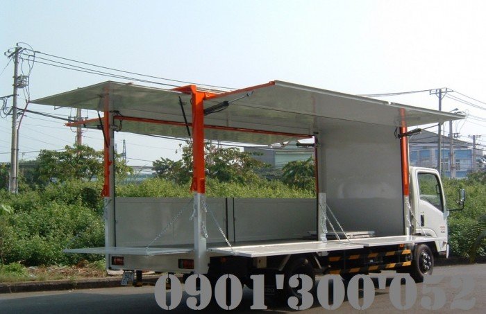 Xe tải Isuzu 8.2 tấn 8 tấn 2 8t2 thùng cánh dơi bán hàng lưu động