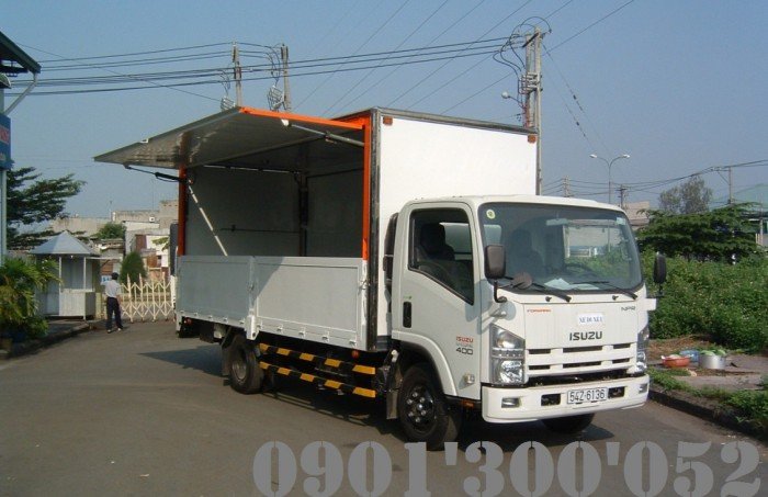 Xe tải Isuzu 8.2 tấn 8 tấn 2 8t2 thùng cánh dơi bán hàng lưu động