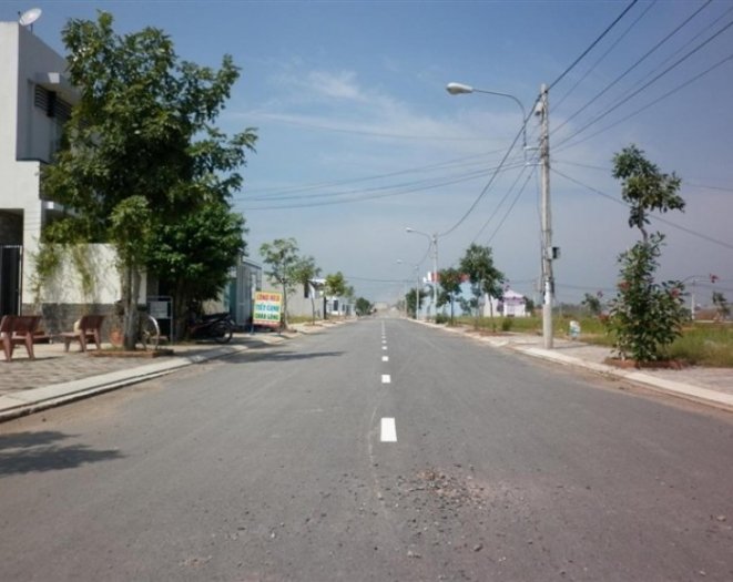 Lô đất mặt tiền đường QL50, gần KCN Tân Kim