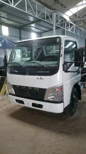 Xe FUSO 1.9 tấn giá tốt cho khách hàng