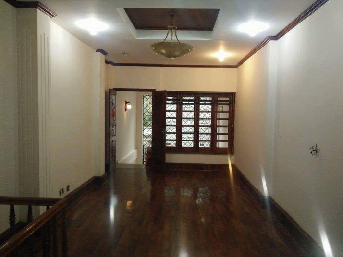 Nhà Ba Đình, Phân lô cao cấp, ô tô, 50m2, 5 tầng, chỉ có 10.7 tỷ