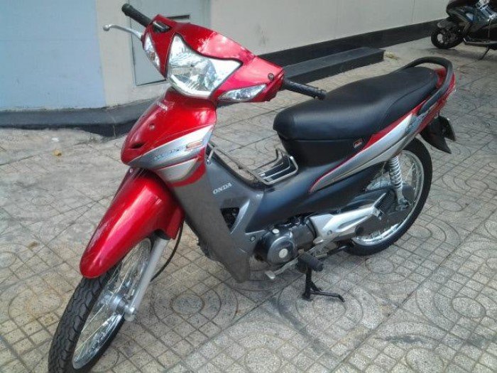 Honda Wave S 100c đỏ-đen 2k10 mới 95% xe thắng đĩa máy zin