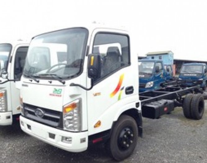 Xe Tải HYUNDAI VEAM VT252 - 1 ( Thùng dài 4m2 - rộng 1m9) Xe nhập 3 cục từ Hàn Quốc về VN lắp ráp