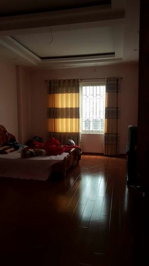 Nhà Thái Hà 61m2 5 tầng, kinh doanh, oto, 6.5 tỷ