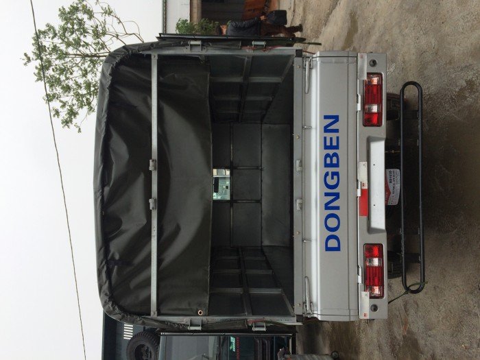 Đại Lý Xe tải nhỏ Dongben DB1021 Tải Trọng 870kg lợi thế thùng dài và rộng có thể chở nhiều hàng hóa