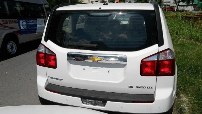 Chevrolet Orlando 1.8AT LTZ Trắng, giao ngay, giá tốt, hỗ trợ vay 80%