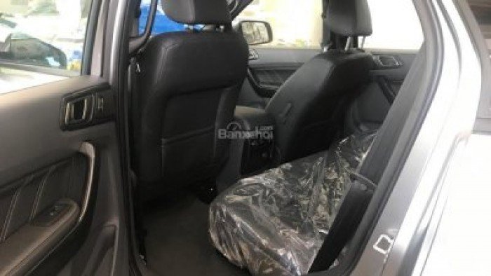 Bán xe Ford Everest 7 chỗ - Giá tốt nhất Sài Gòn-ngân hàng hỗ trợ 80% giá trị xe‎-giao xe ngay