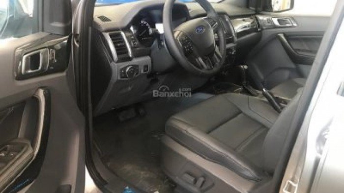 Bán xe Ford Everest 7 chỗ - Giá tốt nhất Sài Gòn-ngân hàng hỗ trợ 80% giá trị xe‎-giao xe ngay