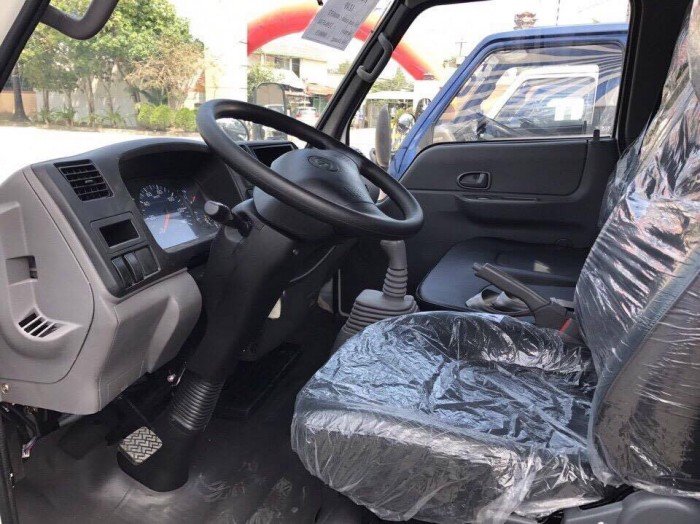 Xe tải( IZ49) 2.4 tấn động cơ ISUZU