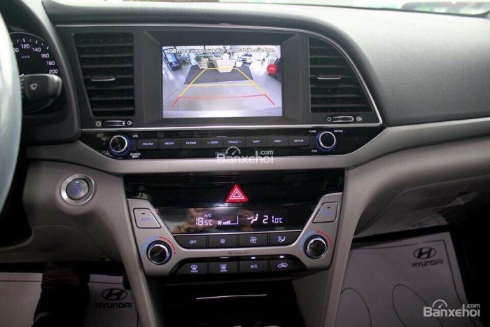 [HYUNDAI KINH DƯƠNG VƯƠNG] Ưu đãi ĐẶC BIỆT lên đến 60 triệu đồng và hơn thế nữa khi mua HYUNDAI ELANTRA MỌI PHIÊN BẢN