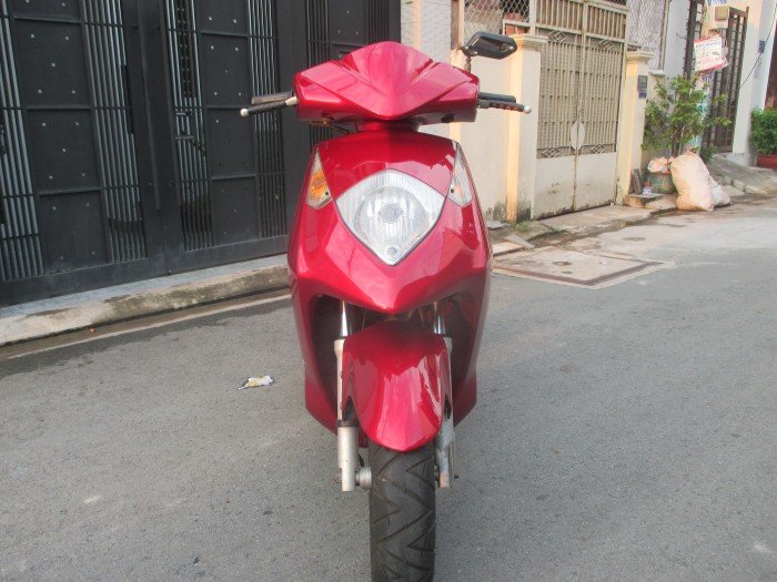 Honda dylan 150cc (ý),màu đỏ, ngay chủ