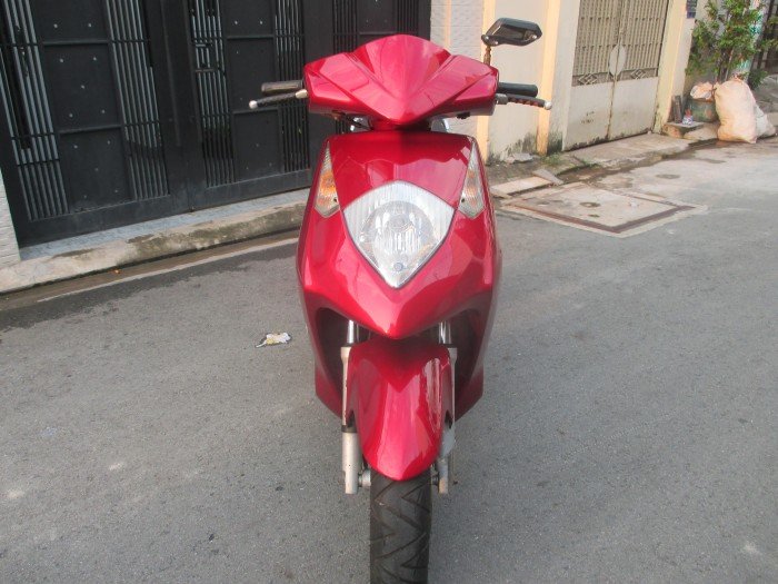 Honda dylan 150cc (ý),màu đỏ, ngay chủ