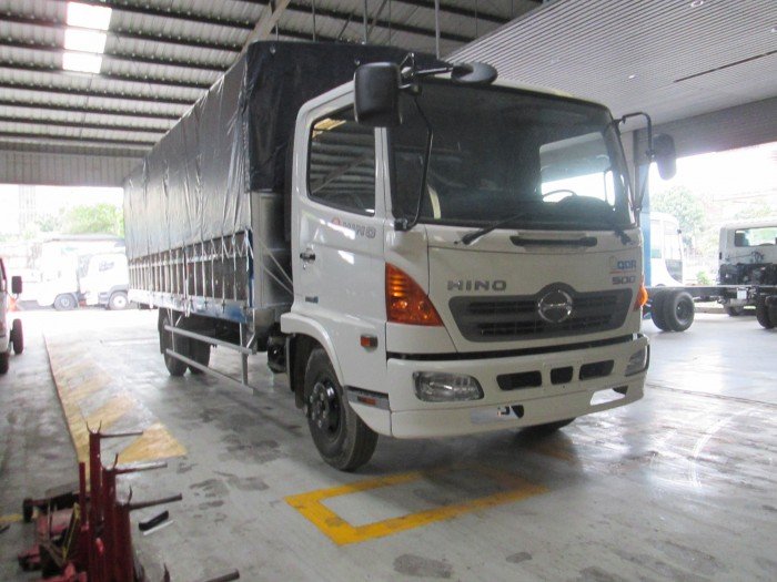 Hino FC9JLSW tải trọng 5t6