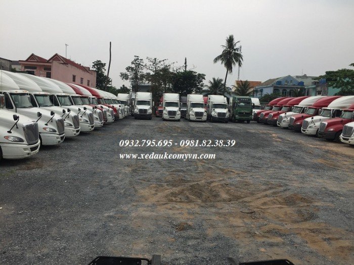 Xe đầu kéo Hoàng huy 1 giường vỏ mới ,Maxxforce 1 giường vỏ yokohama,xe đầu kéo mỹ 2 giường maxxforce 2013
