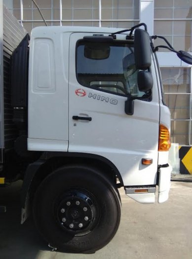 Xe tải Hino FL 15 tấn giá tốt