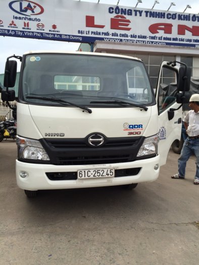 Xe tải Hino XZU730L 5 Tấn 2017