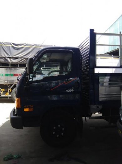 Xe tải HYUNDAI HD99 6.5 tấn mẫu ca bin mới giá tôt