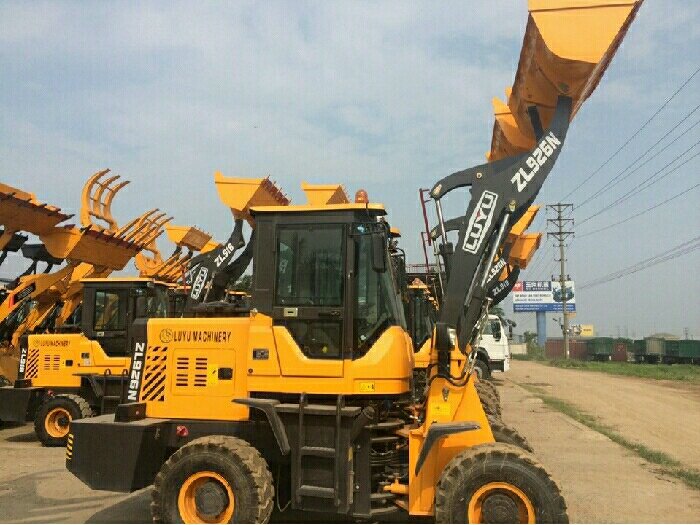 Xúc lật luyu gầu 0,9 khối