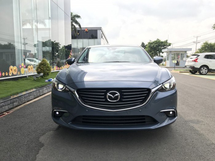 Mazda 6 2.0 Premium 2018 đủ màu, có xe giao ngay, hỗ trợ vay 80% và nhiều quà tặng theo xe giá trị