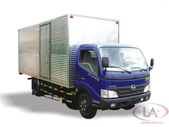 Xe tải Hino xzu 720 L thùng mui bạt+thùng kín