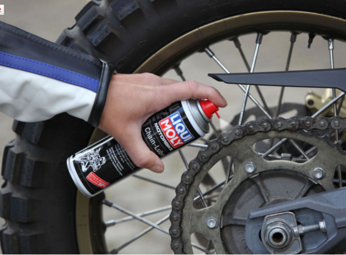 Chai xịt bảo dưỡng tăng tuổi thọ sên Liqui Moly Chain-Lube 1508 250ml - MSN388136
