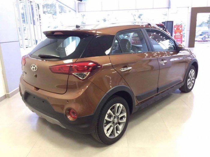 Hyundai i20 Active Mẫu mới nhập khẩu giá tốt !