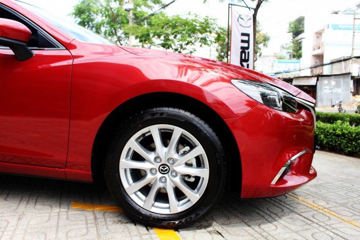 Mazda 6 Facelift 2018 ưu đãi tốt tại TP.HCM