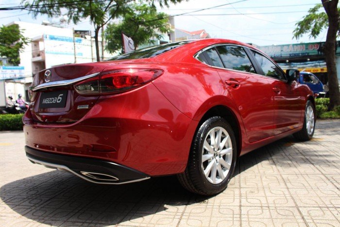 Mazda 6 Facelift 2018 ưu đãi tốt tại TP.HCM