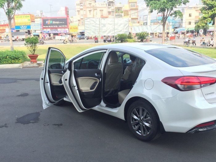 Kia Cerato - Gía rẻ nhất tại đây