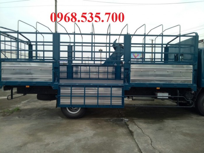 Bán xe tải Thaco Ollin700B, thùng mui bạt, trả góp