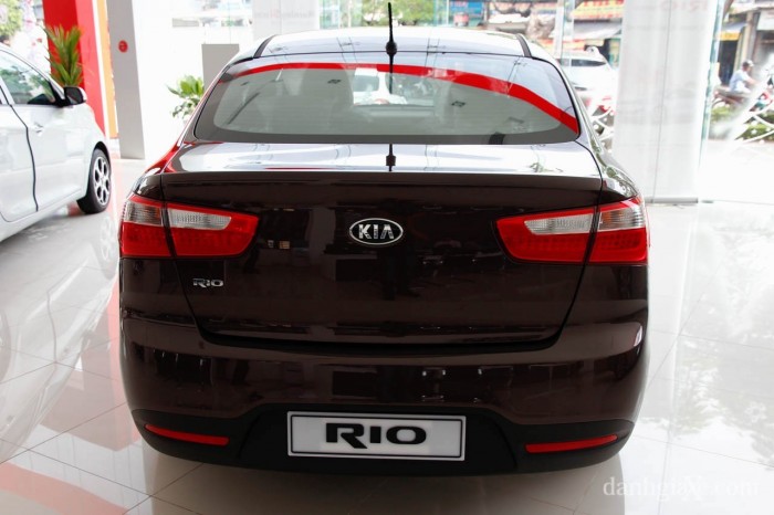 Chỉ với 130 triệu rinh xe Kia Rio về ngay