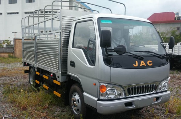 Bán xe tải  JAC 2,4 tấn - Ô Tô Sài Gòn Gía Cực Tốt