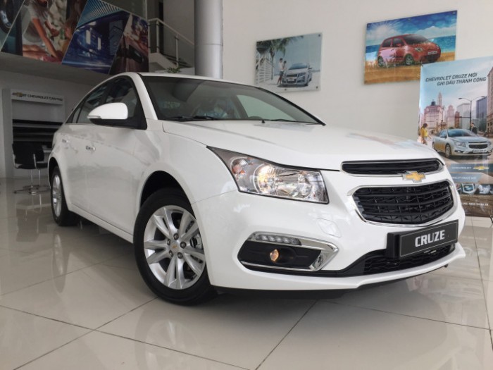 Chevrolet Cruze LT 589tr, hỗ trợ vay 90-100% giá trị xe, lãi xuất thấp, thủ tục nhanh.