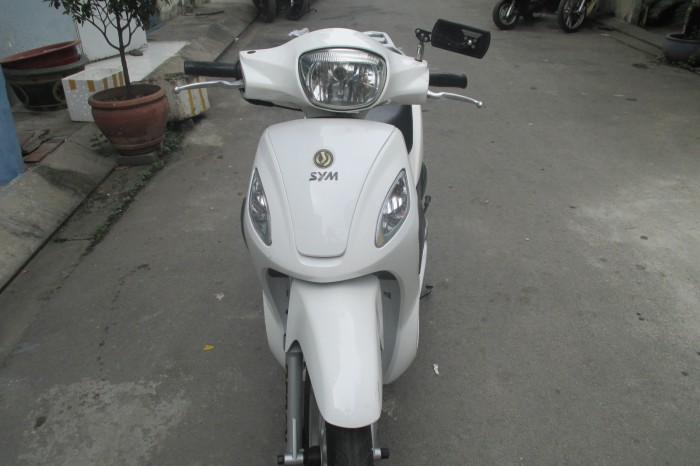 Xe Sym Phony 125cc,xe nhập, màu trang sua  nhé hình thật