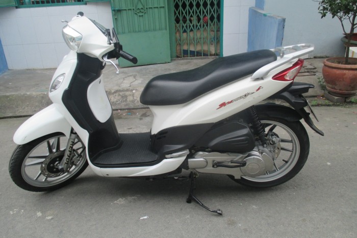 Xe Sym Phony 125cc,xe nhập, màu trang sua  nhé hình thật