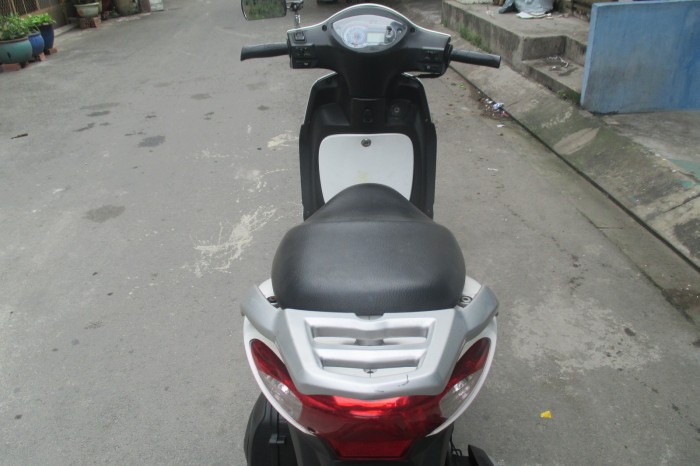 Xe Sym Phony 125cc,xe nhập, màu trang sua  nhé hình thật