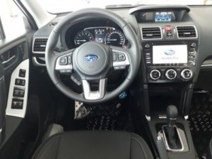Bán ô tô Subaru Forester 2.0 XT 2017