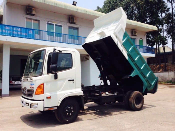 Bán xe Hino FC9JESW - tải tự đỗ giá tốt nhất