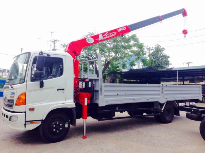 Bán xe Hino FC9JL - tải lắp cẩu, hàng đẹp, giá mềm, thấy là ưng ý.