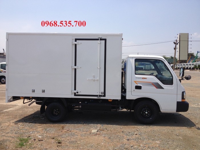 Bán xe tải Thaco Frontier125, thùng kín vách inox có cửa hông, trả góp