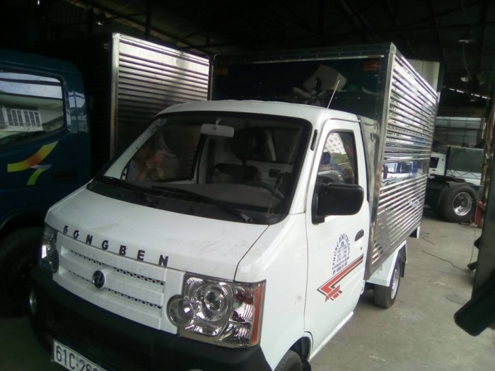 Bán xe tải nhỏ 850kg/ Dongben 750kg thùng kín trả góp giá bán 30 triệu