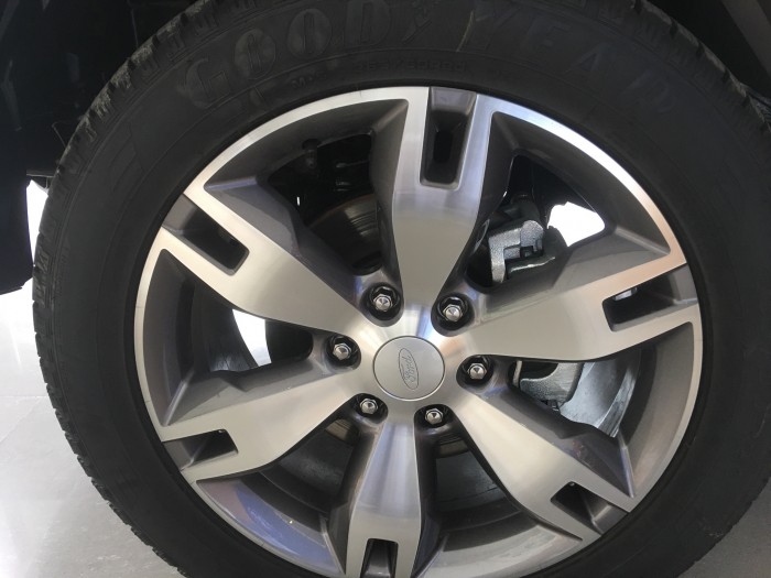 Bán xe Ford Everest 7 chỗ - Giao xe ngay-đủ màu-ngân hàng hỗ trợ 80%
