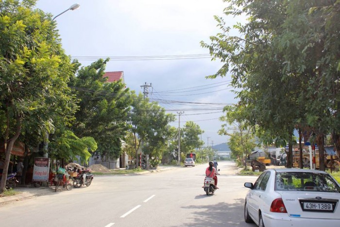 Bán lô Ngã Tư cạnh cổng trường Tiểu Học,đường lê Hiến Mai