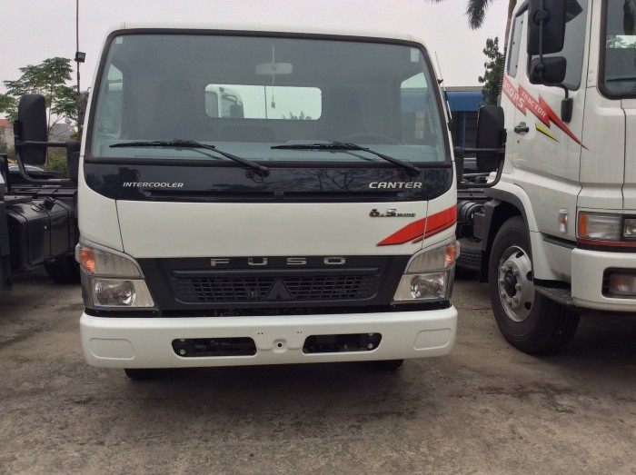 Xe tải Fuso Canter 6.5-3.5t giá tốt, có ưu đãi thêm, có xe giao ngay