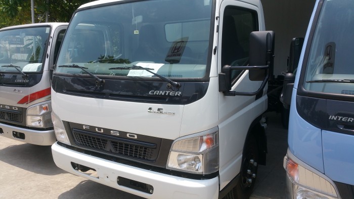 Xe tải Fuso Canter 6.5-3.5t giá tốt, có ưu đãi thêm, có xe giao ngay