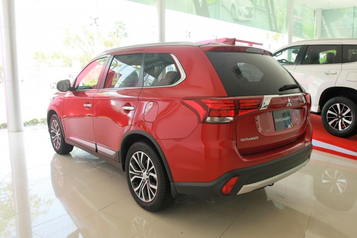 Mitsubishi Motors Đà Nẵng báo giá Outlander tốt nhất với nhiều ưu đãi hấp dẫn